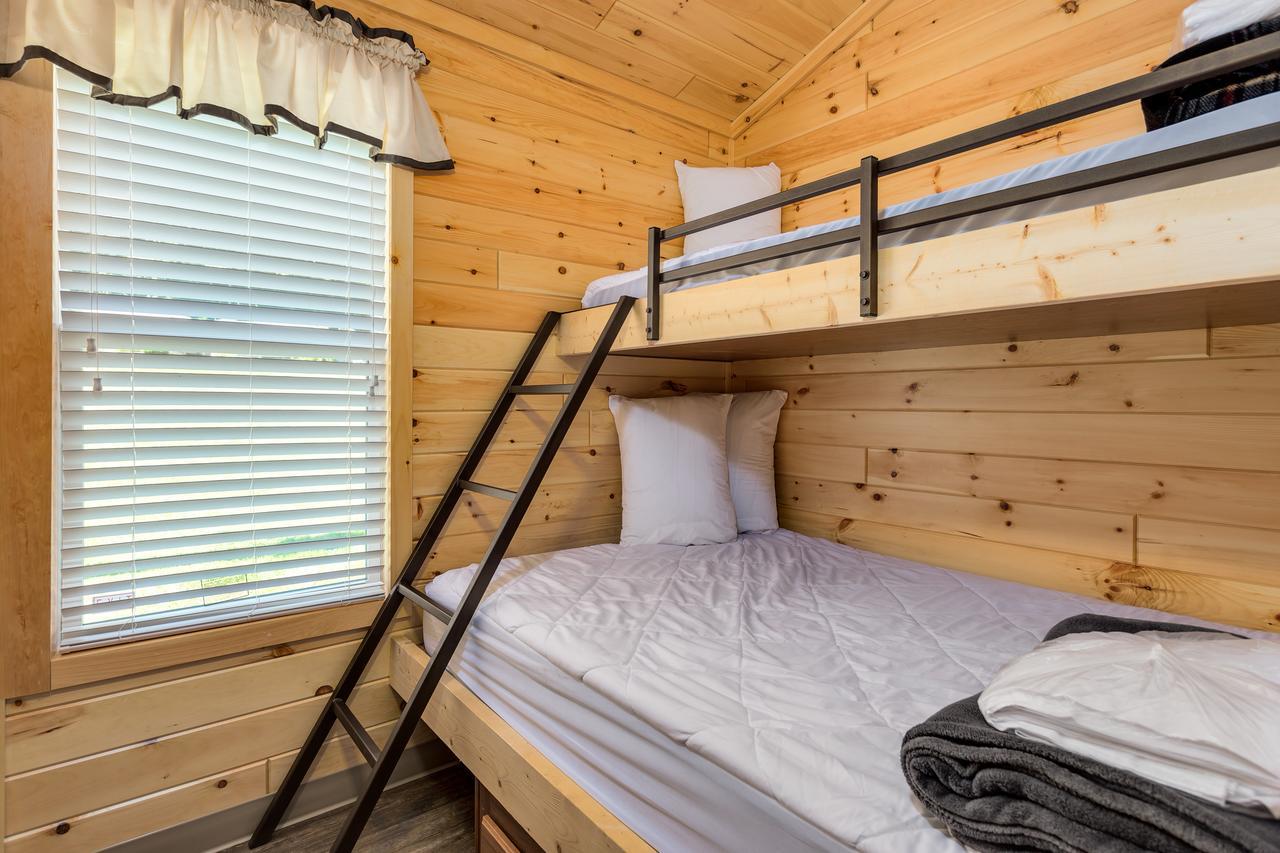 Fort Tatham Rv Resort Sylva Exterior photo